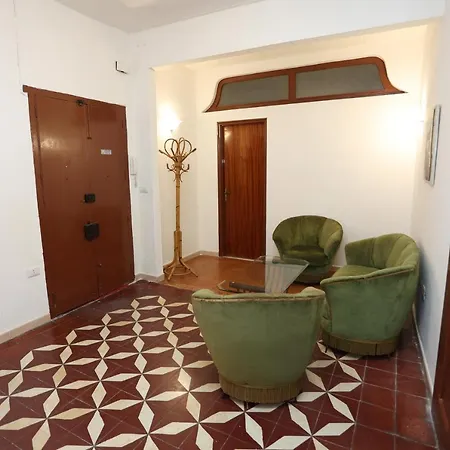 Tropea Apartment Apartamento *
